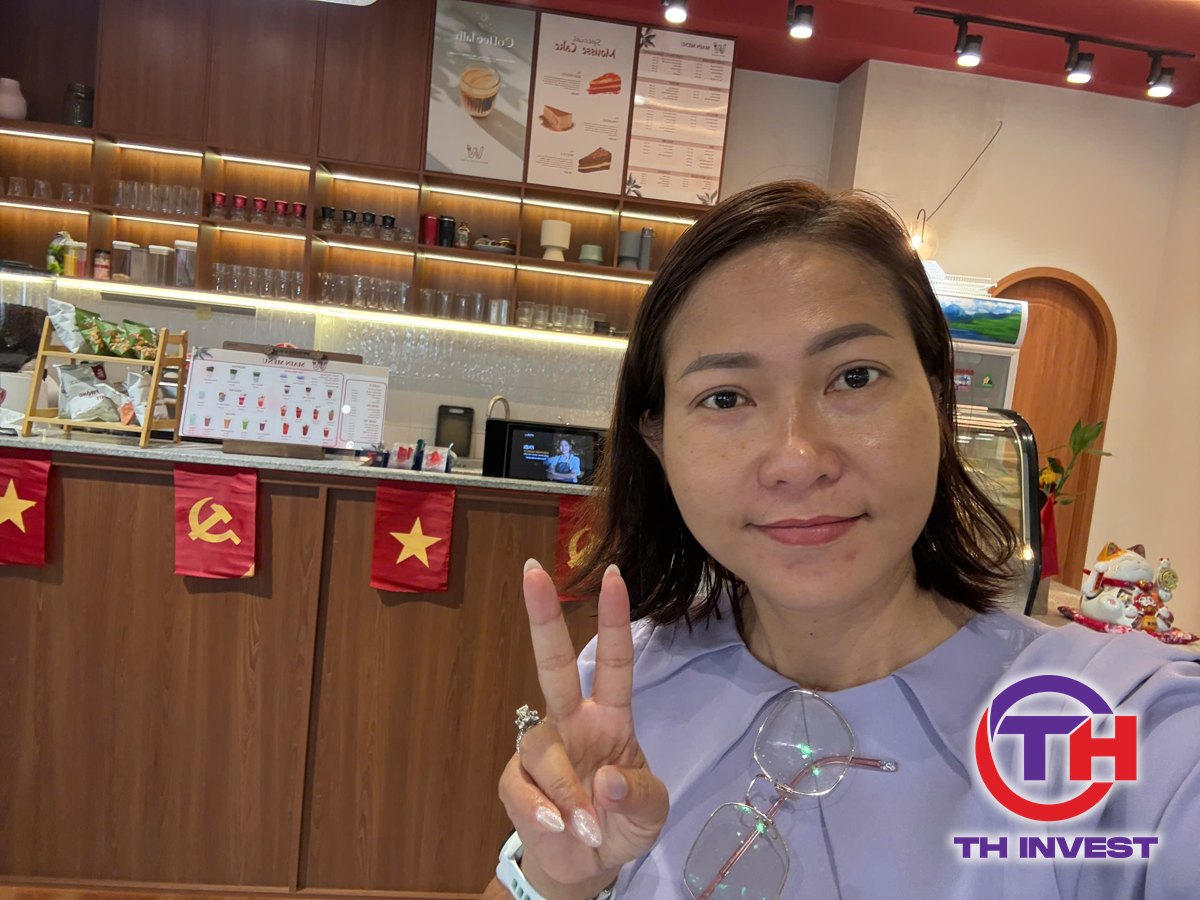 Tư vấn bán hàng chạm cảm xúc khách, Trang Thanh Thúy